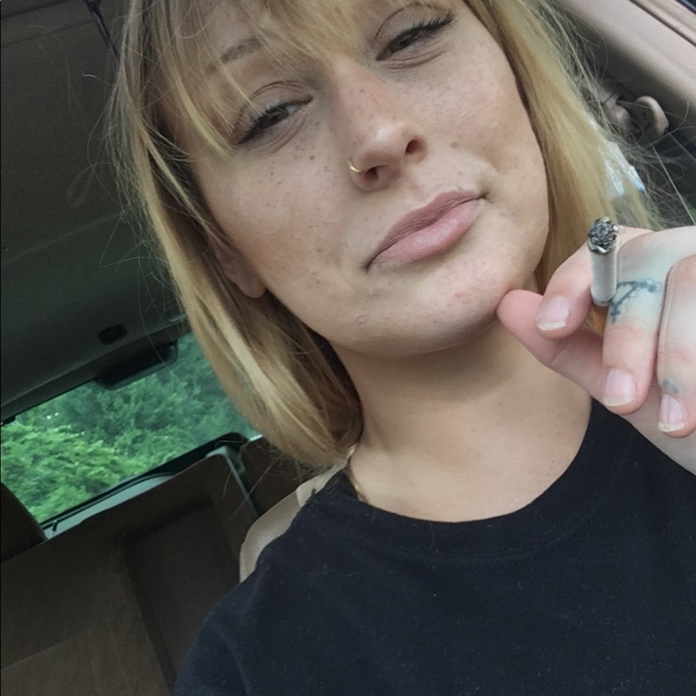 Meet your Posher, Kari